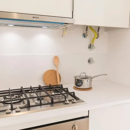Historical Santos Iii Apartment *