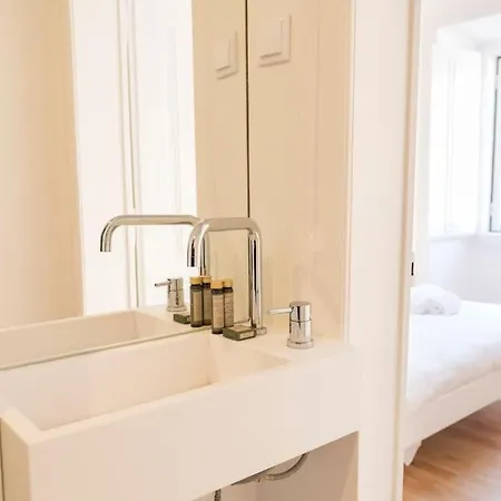 Historical Santos Iii アパート